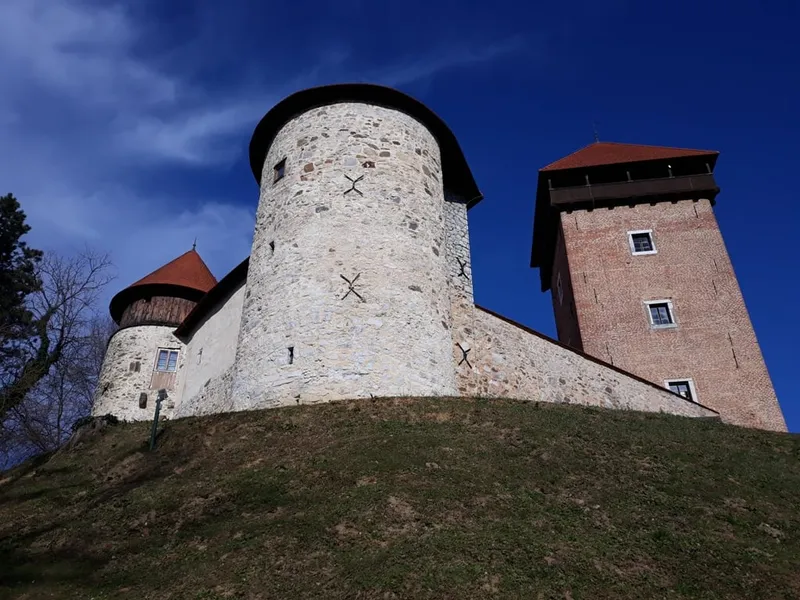 Stari Grad Dubovac