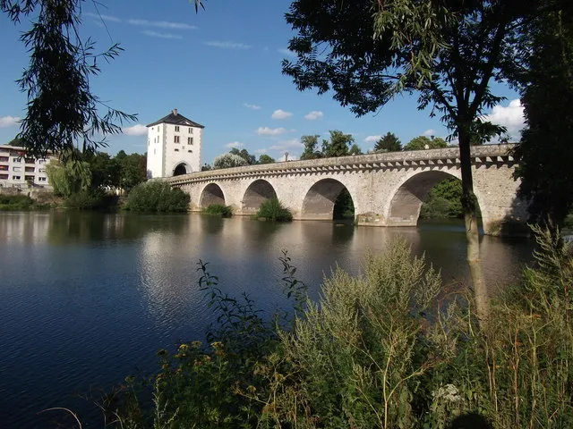 Stone Bridge (Alte Lahnbrücke)
