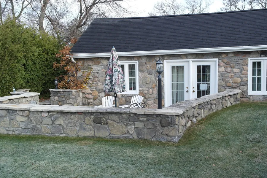 Stone Cottage Cellars