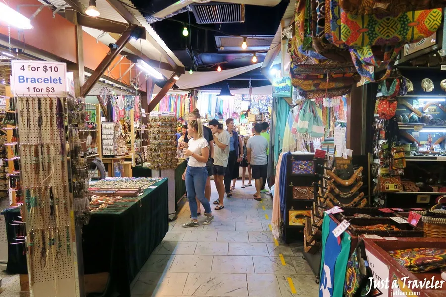 Sunday Markets