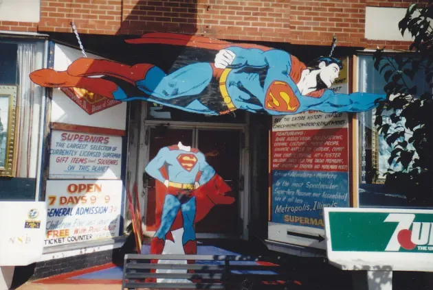 Super Museum
