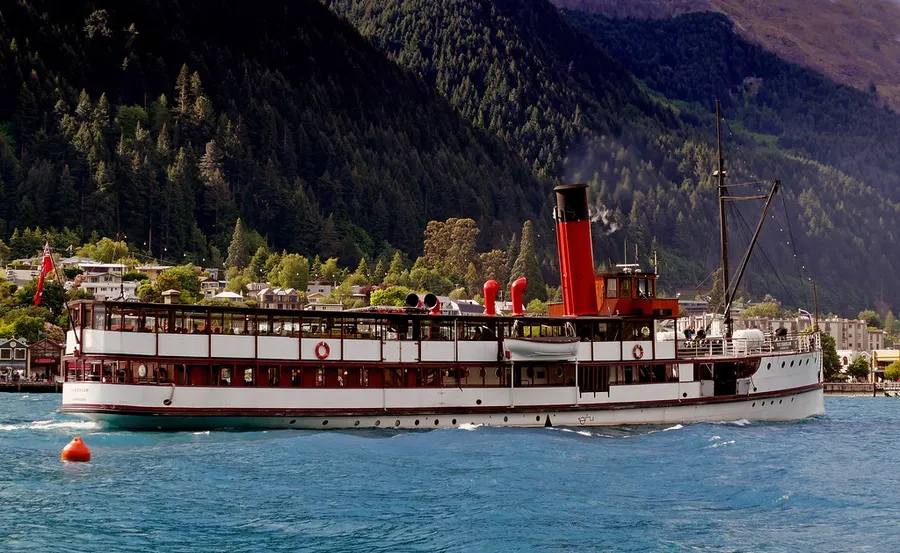 TSS Earnslaw Steamship