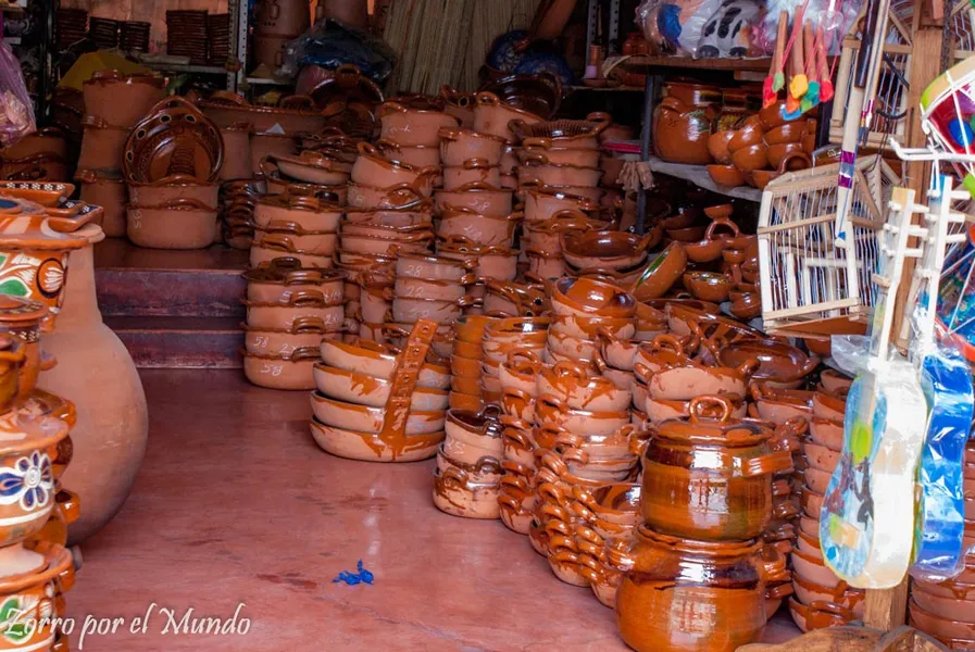 Talleres de Artesanía (Pottery Workshops)