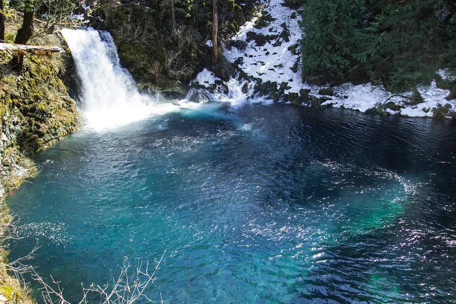 Tamolich Falls (Blue Pool)