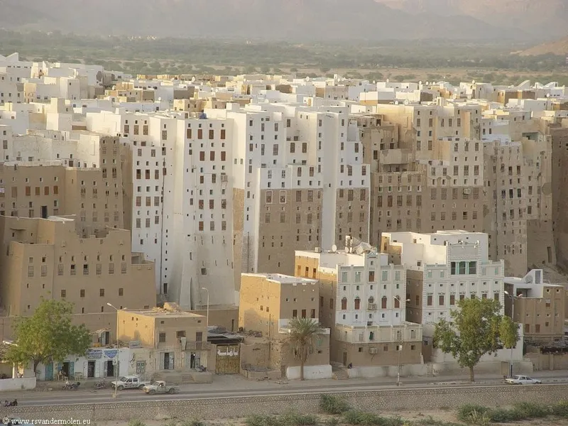 Tarim (nearby city)