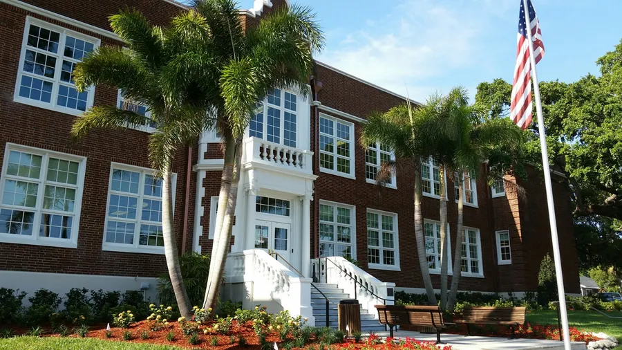 Tarpon Springs Performing Arts Center
