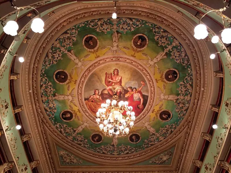Teatro Serpente Aureo
