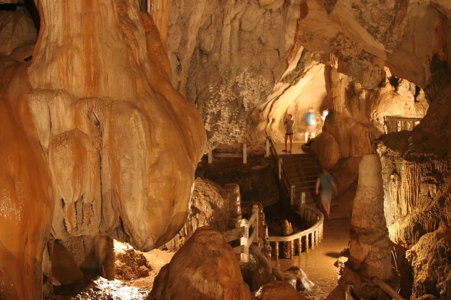 Tham Jang Cave