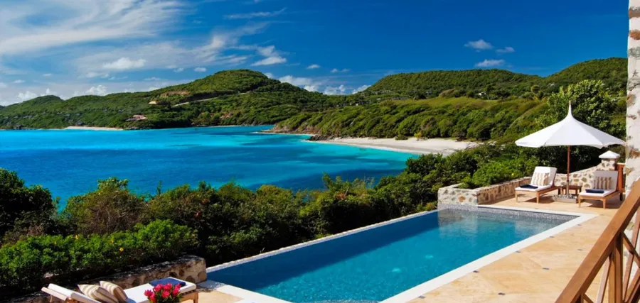 The Grenadines Estate