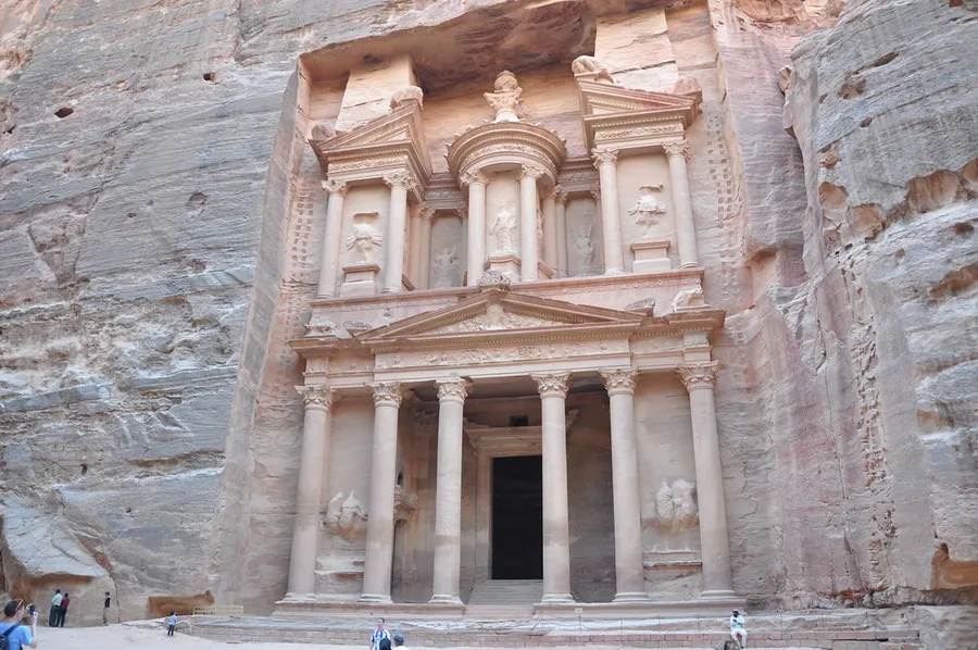 The Treasury (Al-Khazneh)