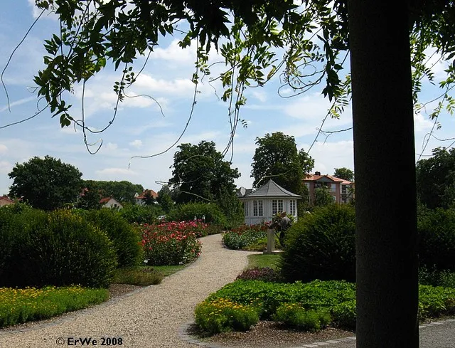 Themed Gardens
