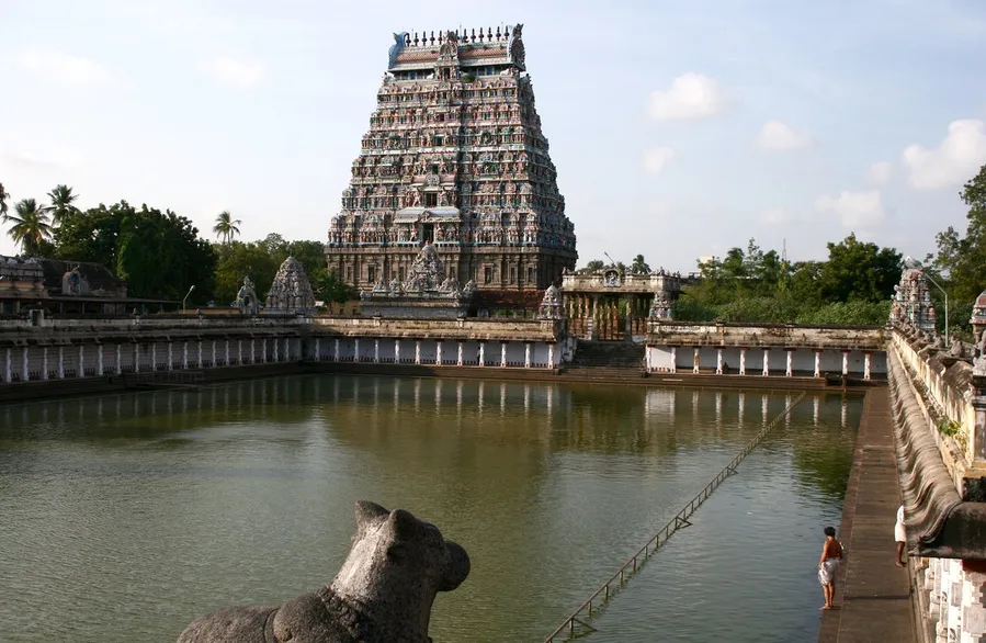 Thirunallur Shiva Temple