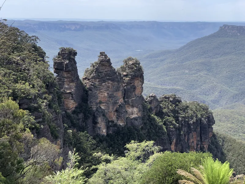 Three Sisters