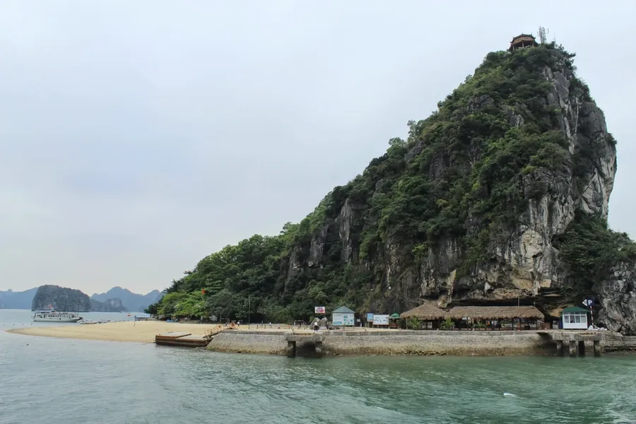 Ti Top Island