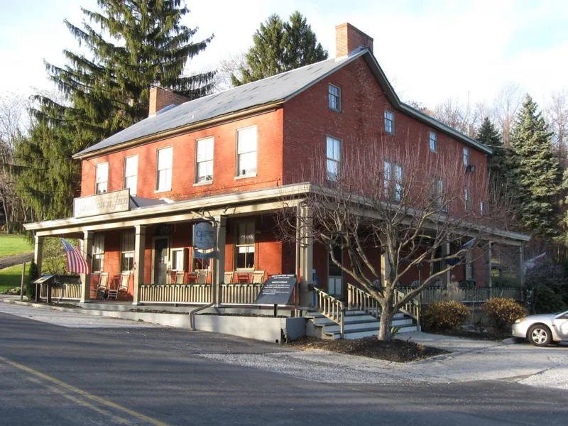 Tide's Tavern