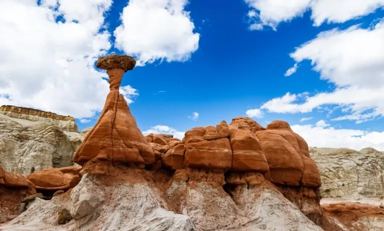 Toadstool Hoodoos
