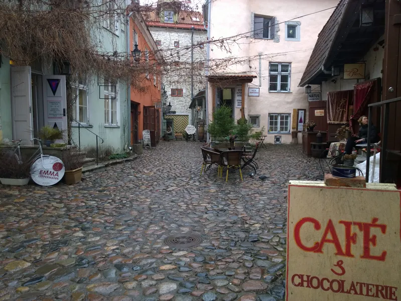 Toivola Old Courtyard