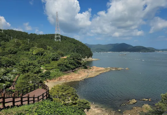 Tongyeong Yi Sun-sin Park