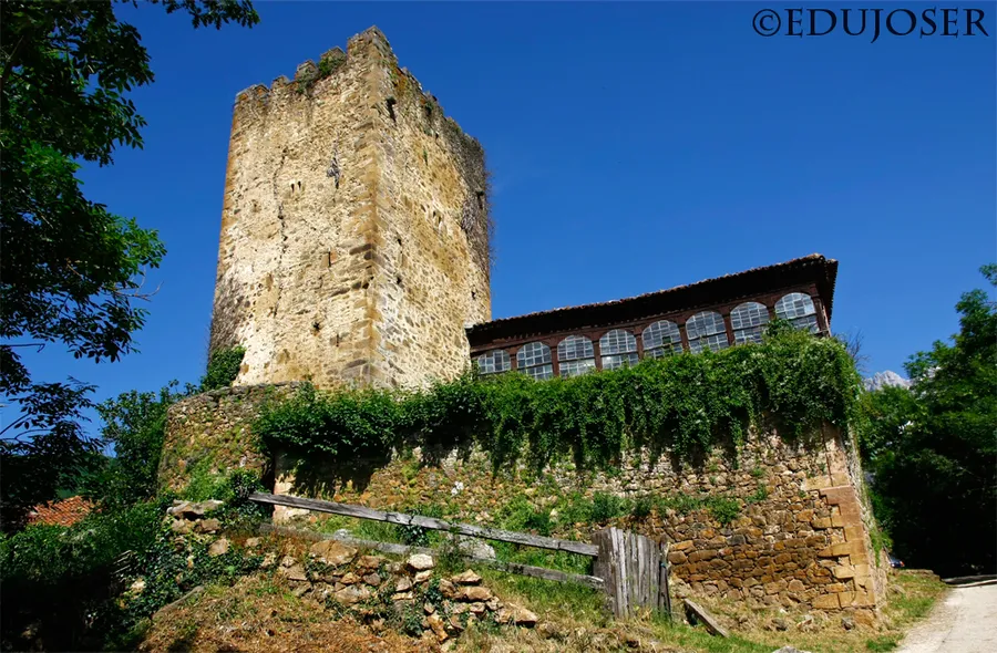 Torre de Mogrovejo