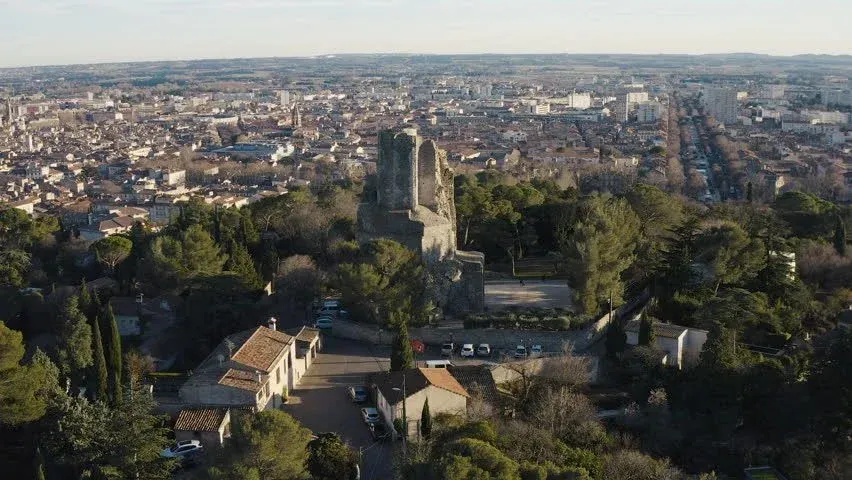 Tour Magne