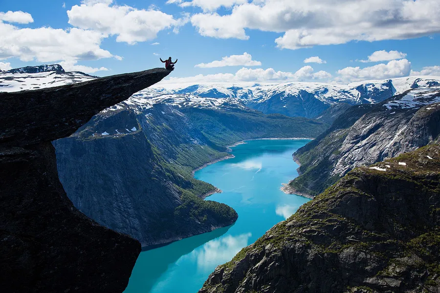 Trolltunga Trailhead (access to Hardangervidda)