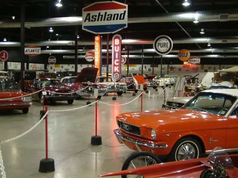 Tupelo Automobile Museum
