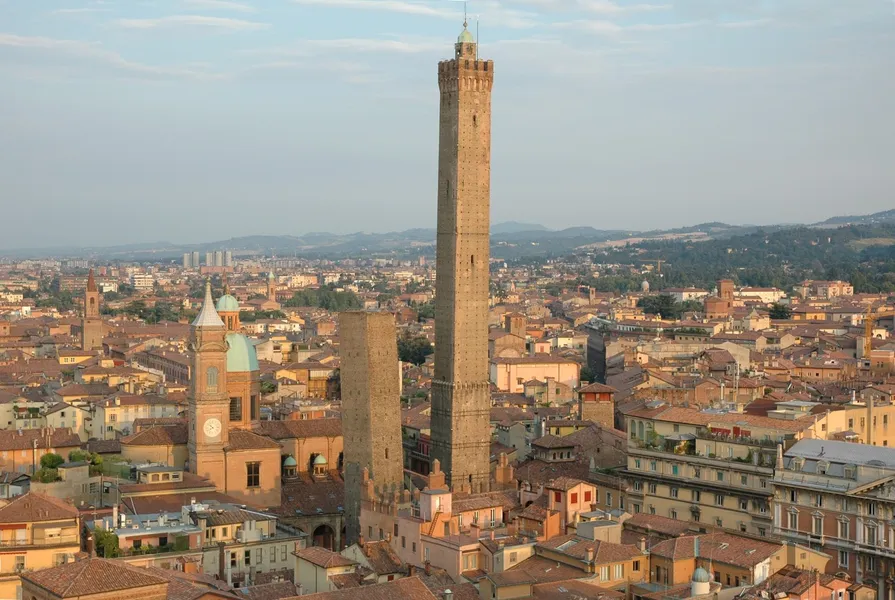 Two Towers (Due Torri)