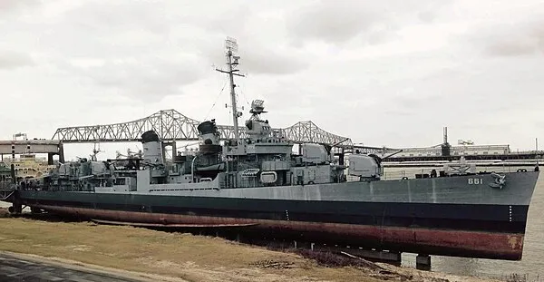 USS Kidd Veterans Museum