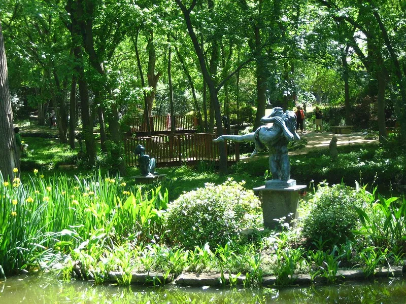 Umlauf Sculpture Garden & Museum