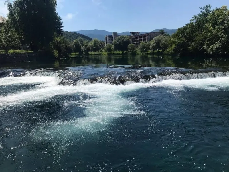 Una River