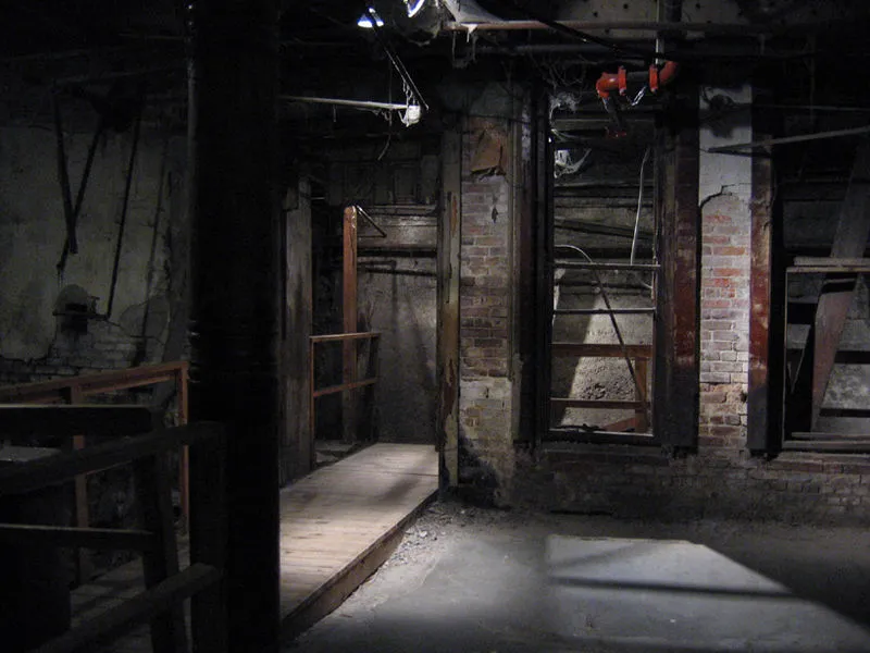Underground Tour