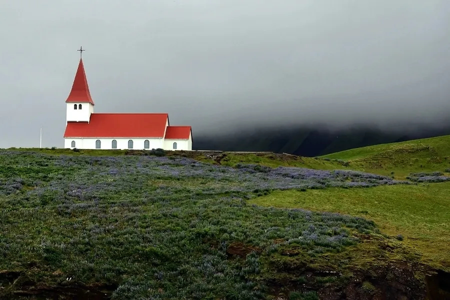 Vík Church
