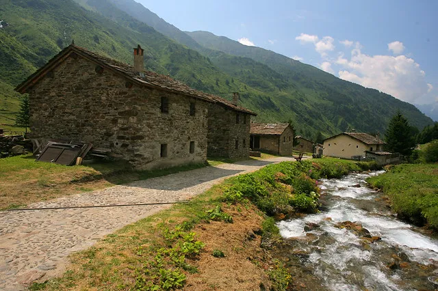 Val Sozzine