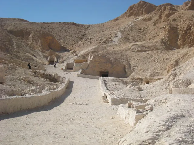 Valley of the Queens