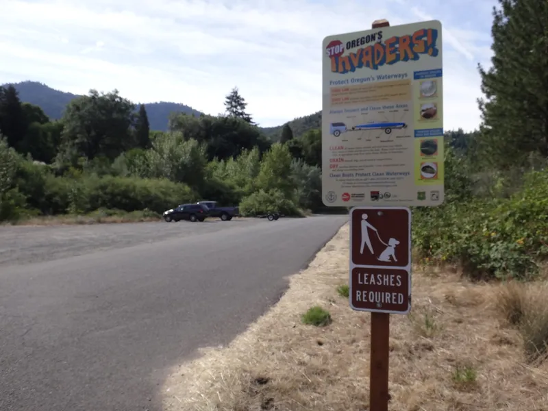 Valley of the Rogue State Park