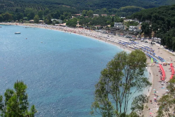 Valtos Beach