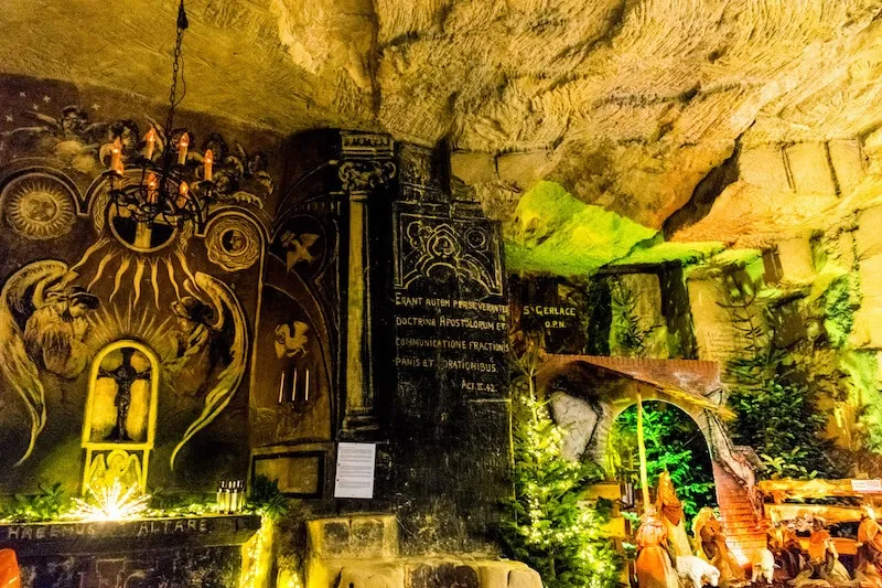 Velvet Cave