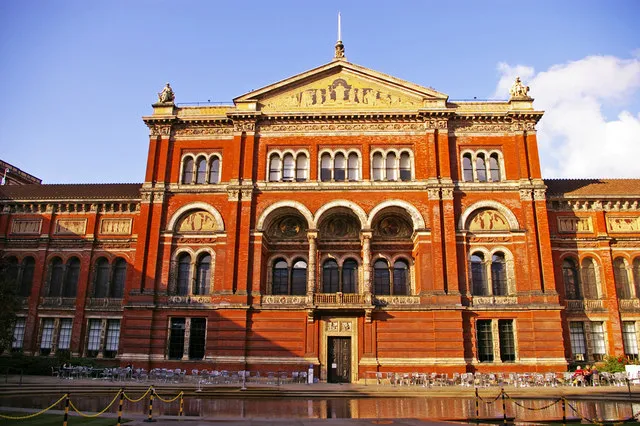 Victoria and Albert Museum