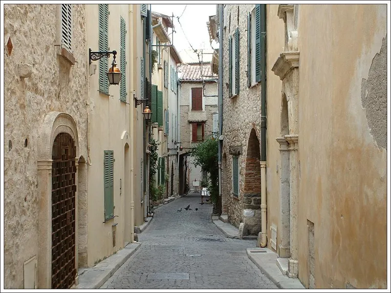 Vieil Antibes (Old Town)