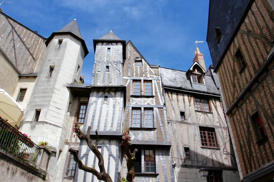 Vieux Tours (Old Tours)