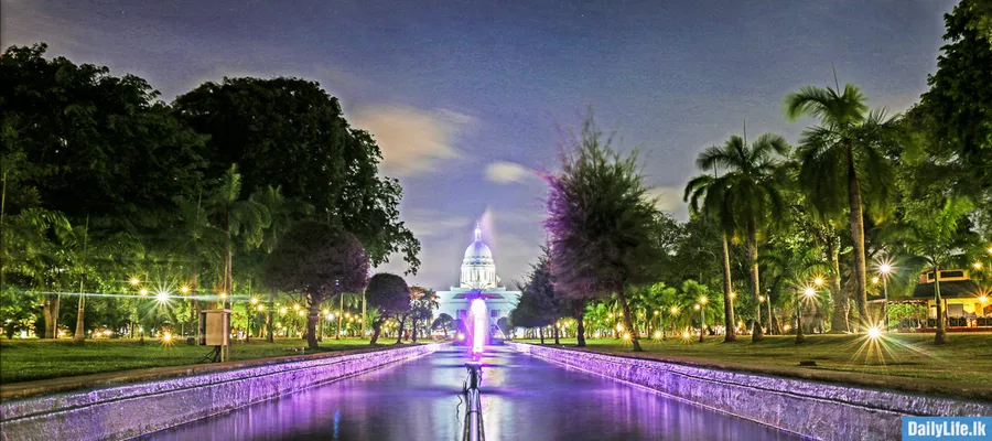 Viharamahadevi Park
