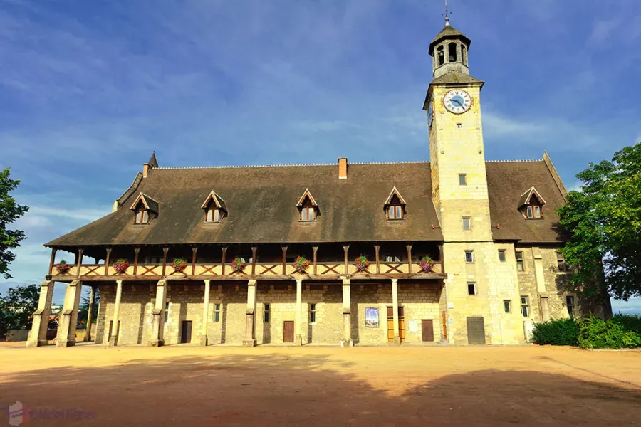 Villa Algira