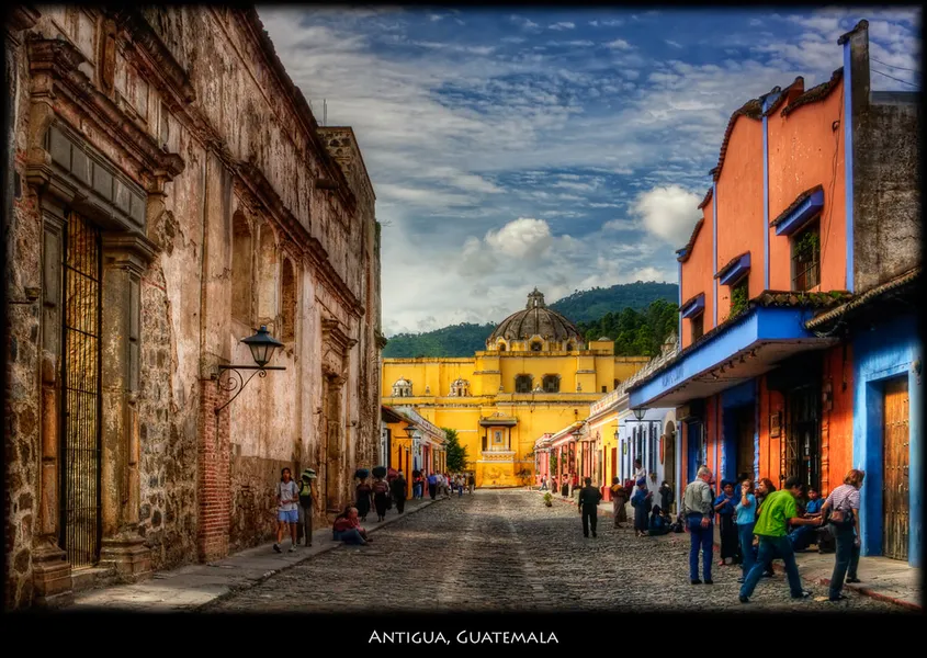 Walk around Antigua's cobblestone streets