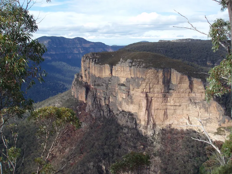 Walls Ledge