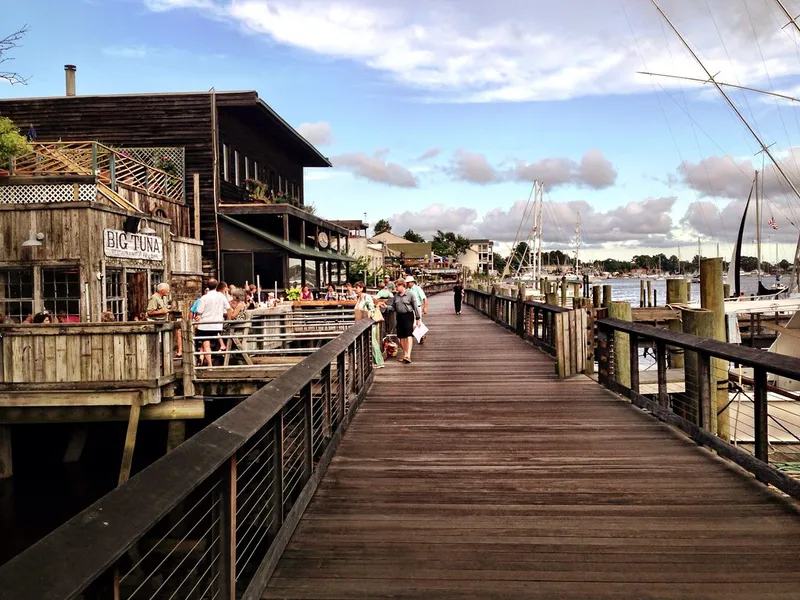 Waterfront Bagels