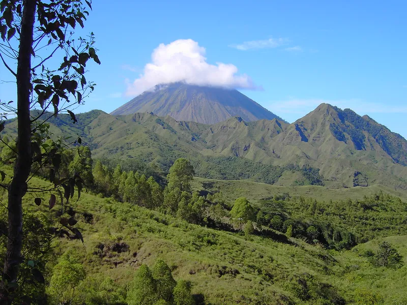 Wawomudha Volcano