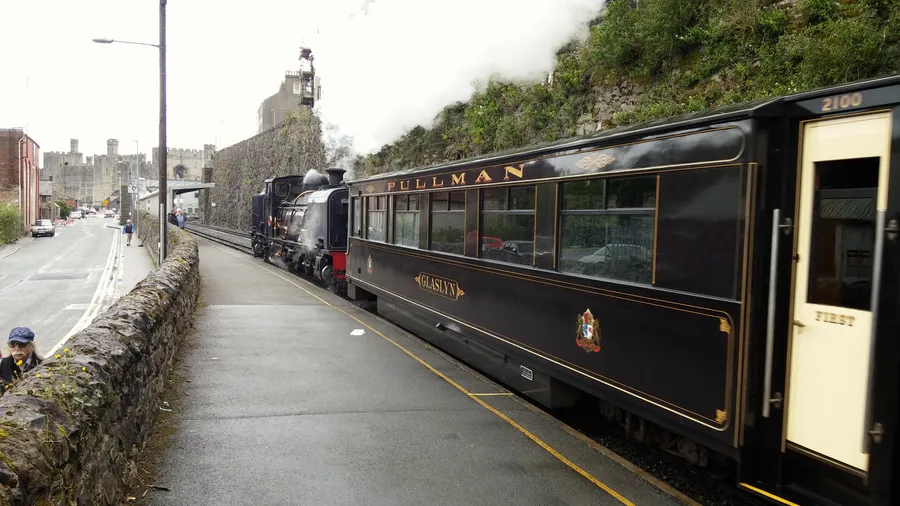Welsh Highland Railway