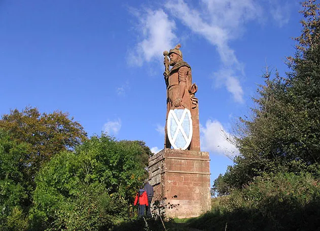 William Wallace Statue (nearby)