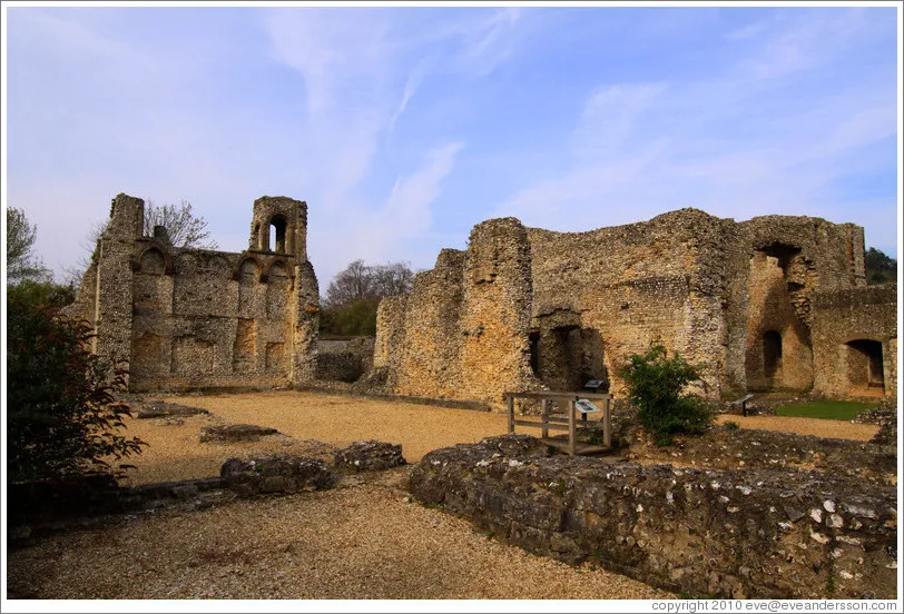 Wolvesey Castle (Old Bishop's Palace)
