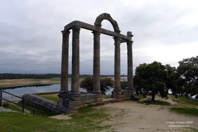 Yacimiento Arqueológico de Augustobriga (Ruins)